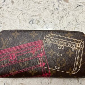 Louis Vuitton Zippy Wallet #3789