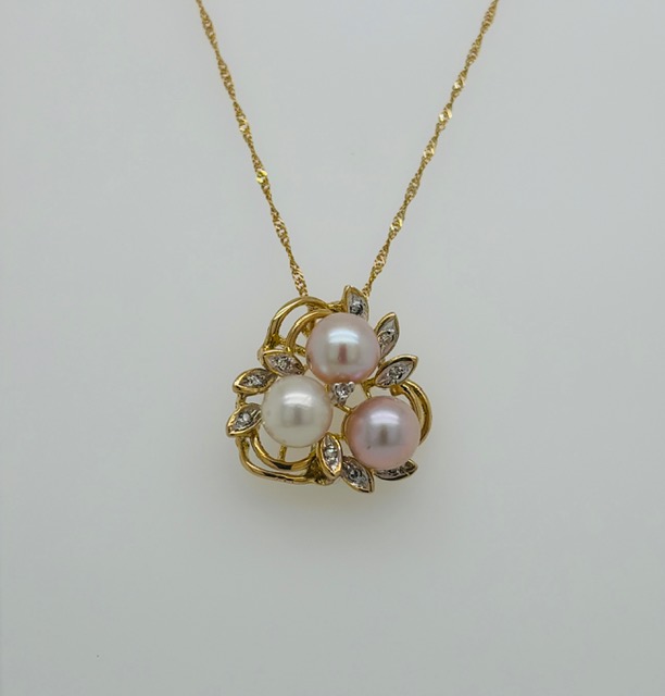 14k Yellow Gold 3-stone Pearl Pendant Necklace #2899