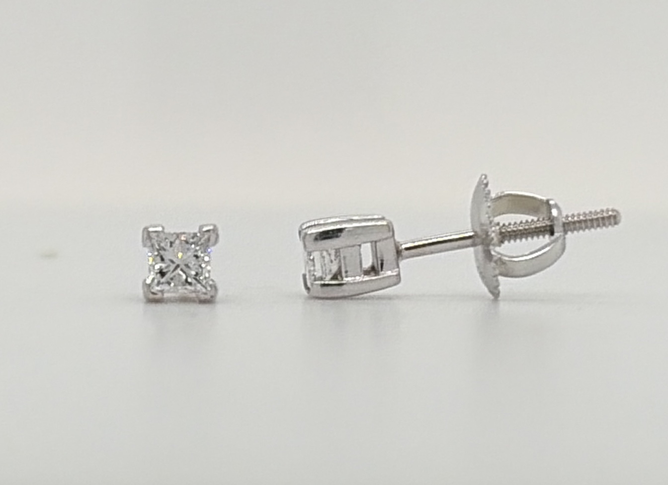 18k Princess Cut Stud Earrings #2128